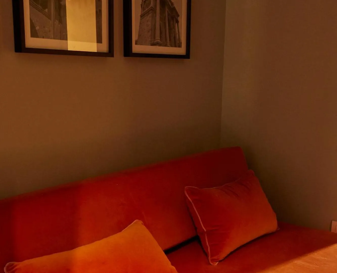 Living Suites Milão 2*,  Itália